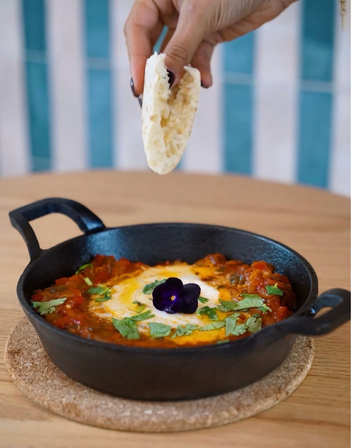 Shakshuka aux poivrons et tomates, plat levantin fait maison chez Noya