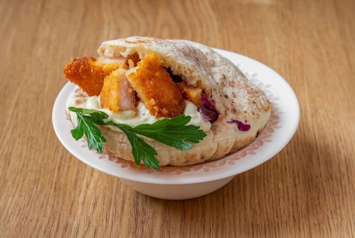 Salatim et mezze levantins, service traiteur Noya